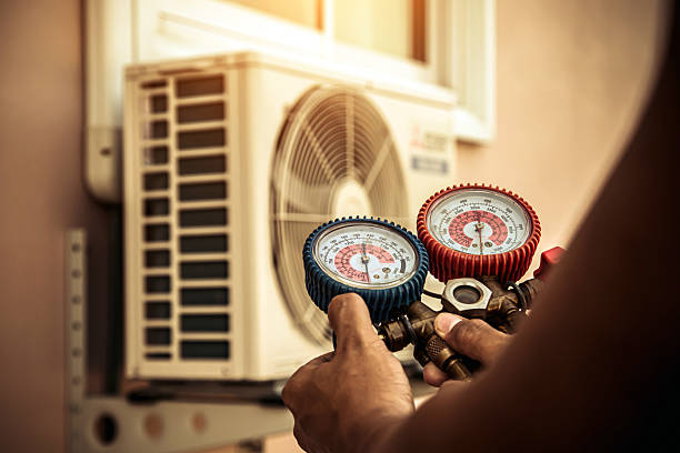 Professional Hvac technician working in Gales Ferry, CT